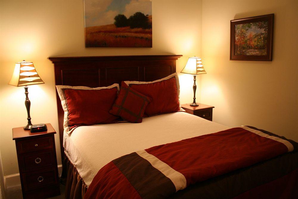 Georgia Gameday Center Hotel